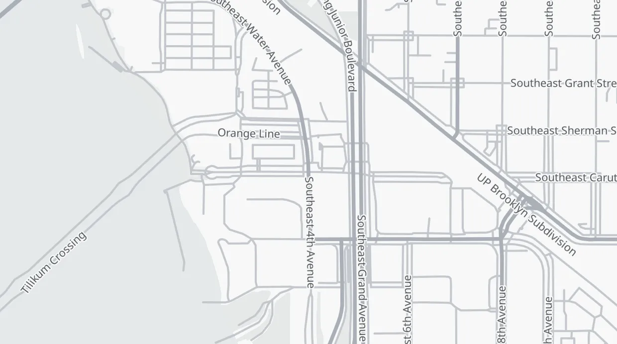 A map of the streets around SE Caruthers St & SE Water Ave